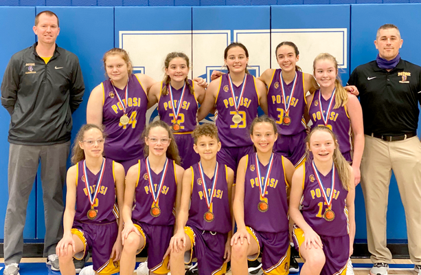 JEMS TROJANS TAKE HILLSBORO TOURNAMENT – The Lady Trojans of the John A. Evans Middle School took 1st Place at the Annual Hillsboro Invitational held this past week. The 8th Grade team members are, kneeling, from left, #2 McKayla Randall, #4 McKenna Randall, #1 Kaydence Alligier, #5 Ava Wright and #13 Addie Sansegraw; standing, from left, Coach Chris Kearbey, #44 Sophie Drennen, #32 Lilyan Bryan, #33 Aubree Wilson, #31 Ava Robart, #22 Lani Elder and Coach Josh Pullins. The JEMS teams begin play for the season this week against Bismarck and North County. (Sub. Photos)